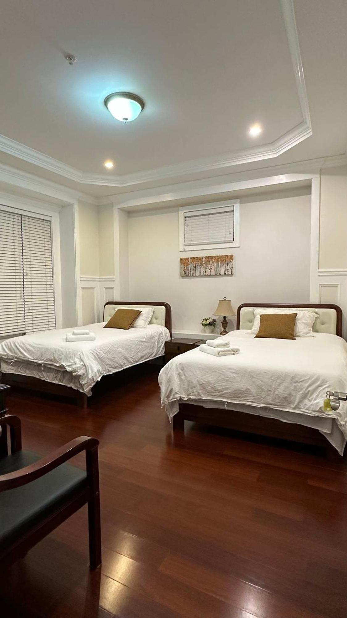 Luxurious Getaway In Vancouver-Private Room With Attached Bathroom Zewnętrze zdjęcie